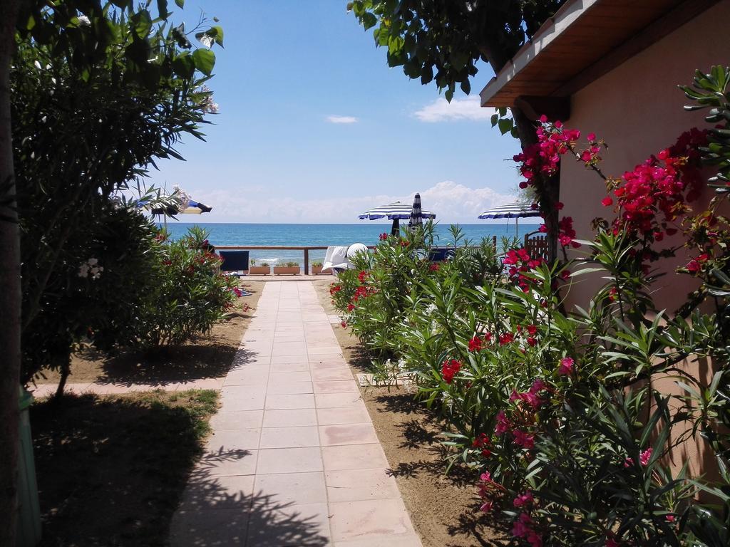 Hotel Acquasanta Terracina Eksteriør bilde