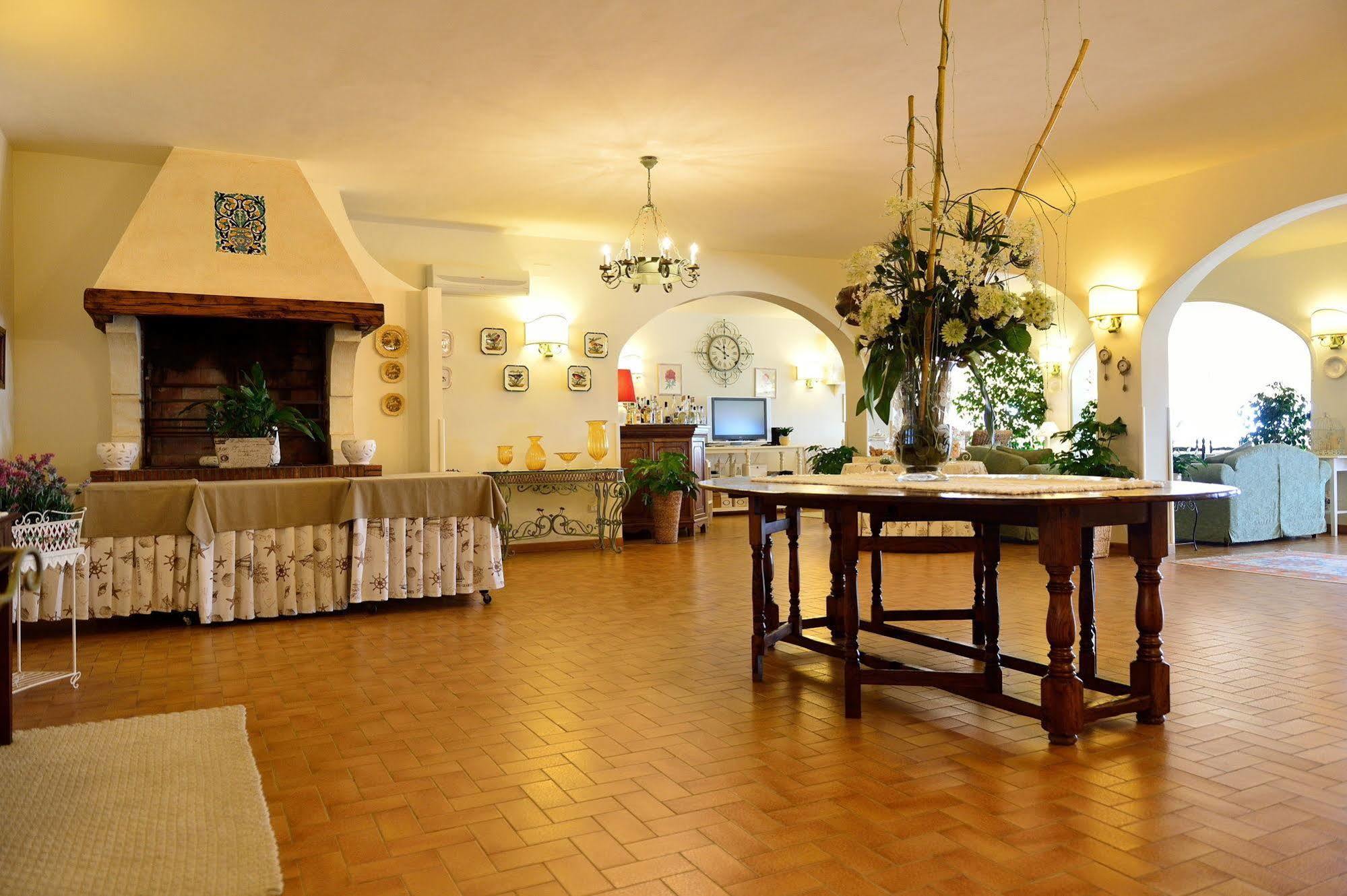 Hotel Acquasanta Terracina Eksteriør bilde