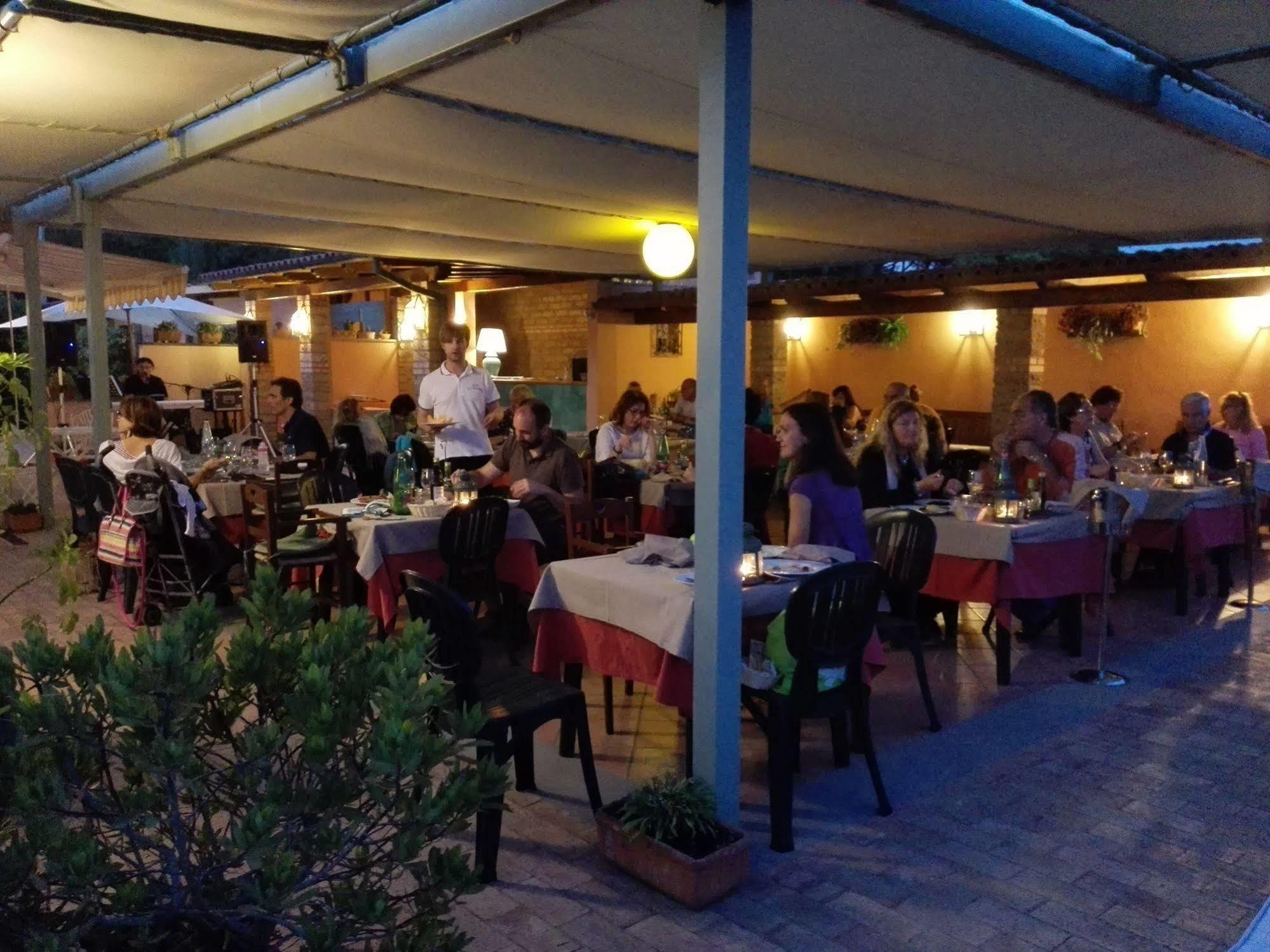 Hotel Acquasanta Terracina Eksteriør bilde