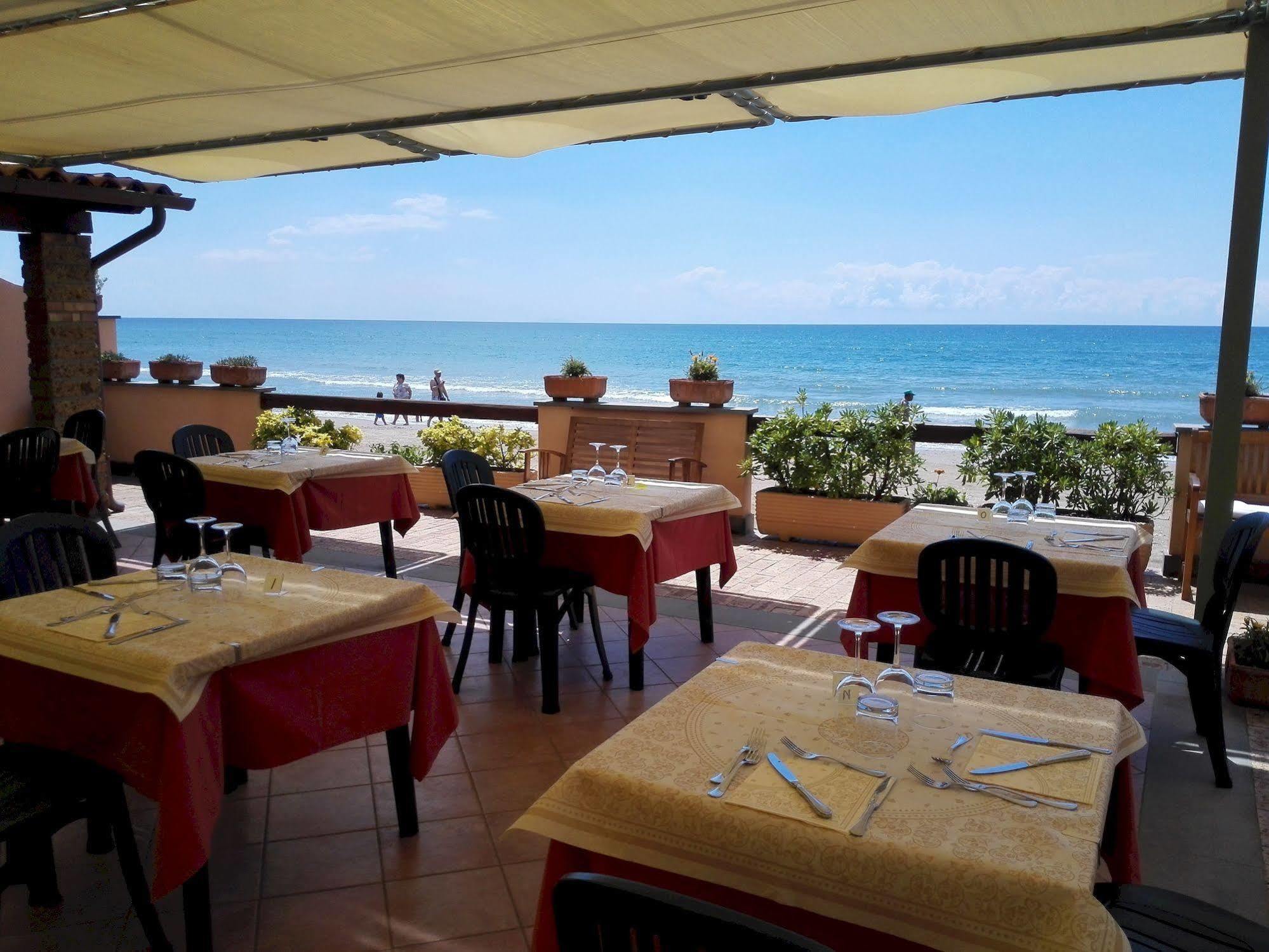 Hotel Acquasanta Terracina Eksteriør bilde