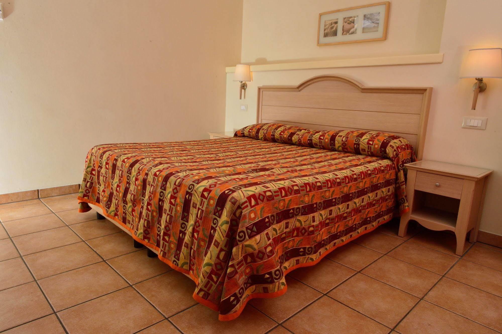 Hotel Acquasanta Terracina Eksteriør bilde
